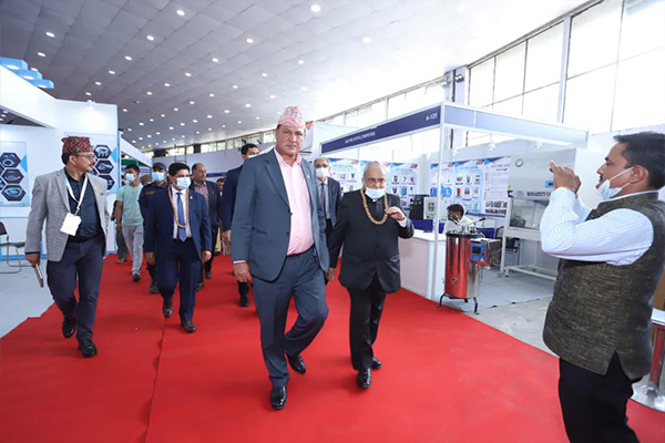 Mr Birodh Khatiwada, Hon’ble Health Minister of Nepal taking a tour of the fairground being accompanied by Mr Vinay Mohan Kwatra, Indian Ambassador to Nepal; Mr. Suresh Ghimare, President CHEMSAN (Chemical & Medical Suppliers Association of Nepal) and Mr Mahesh Desai, Chairman, EEPC India.
